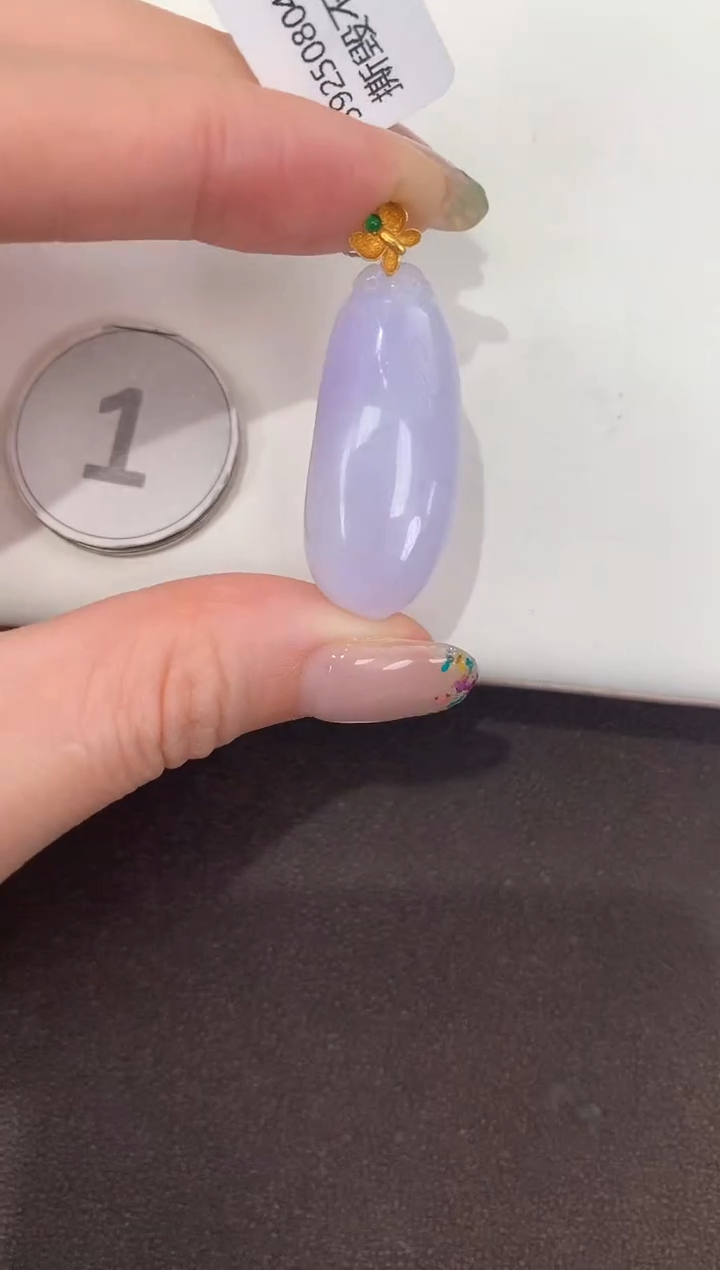 颈饰18K金镶嵌翡翠 天然缅甸a货翡翠