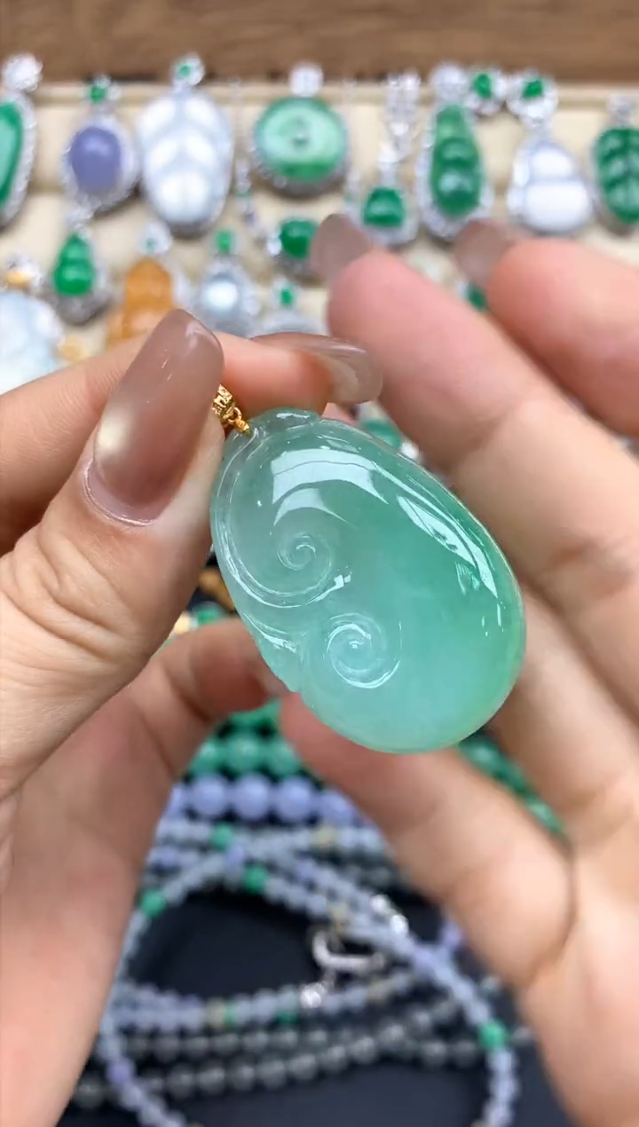 颈饰18K金镶嵌翡翠309-中国好珍宝