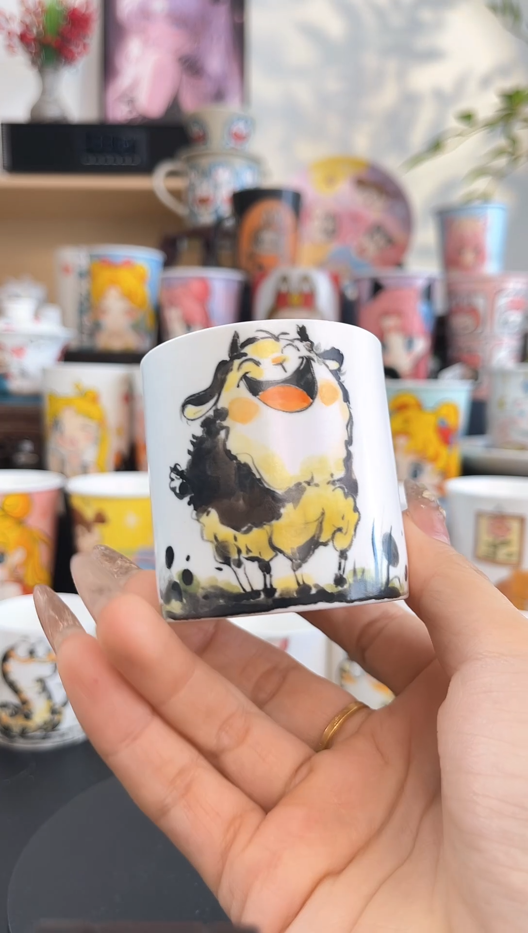 【闪购商品】摆件手工手绘陶瓷小杯杯