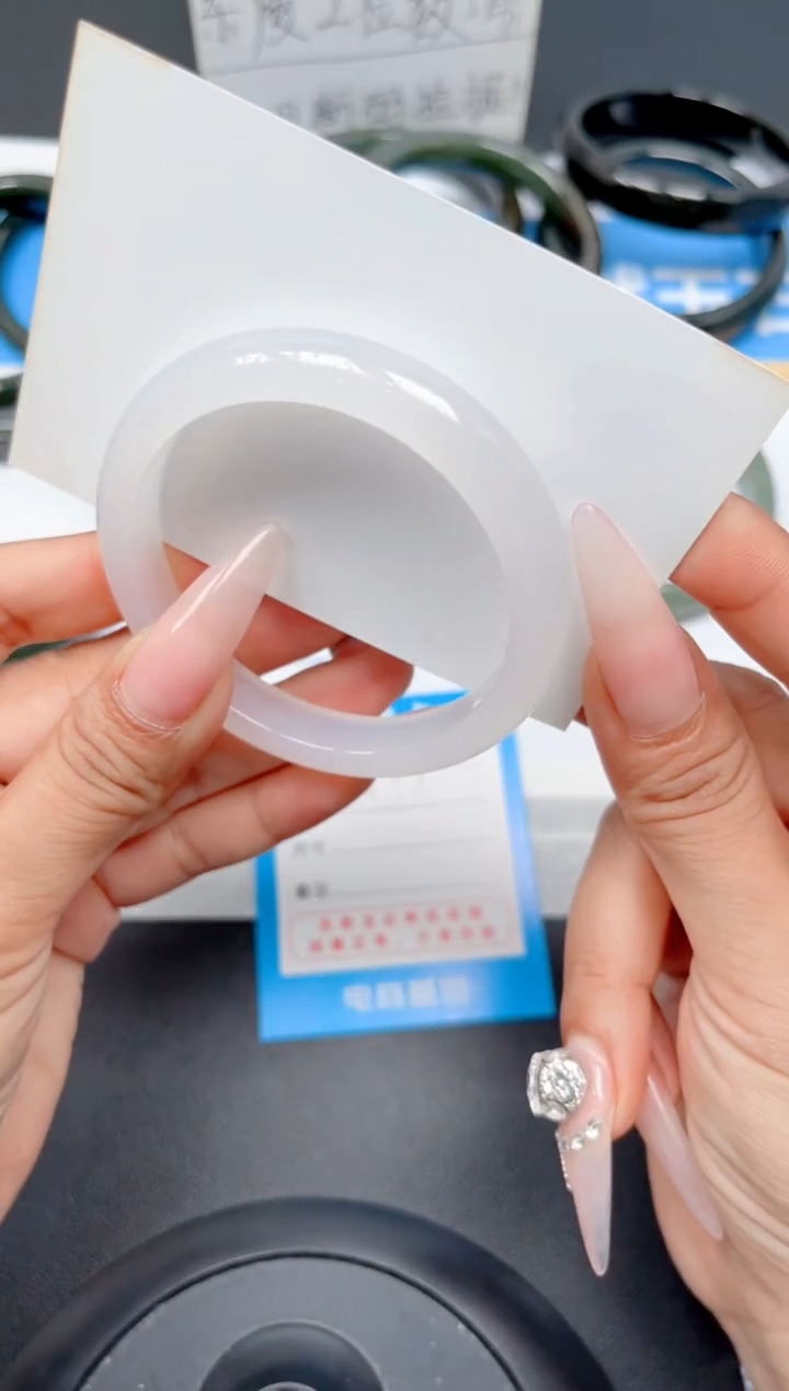 石英质玉手镯未镶嵌167-荔枝冻56.5