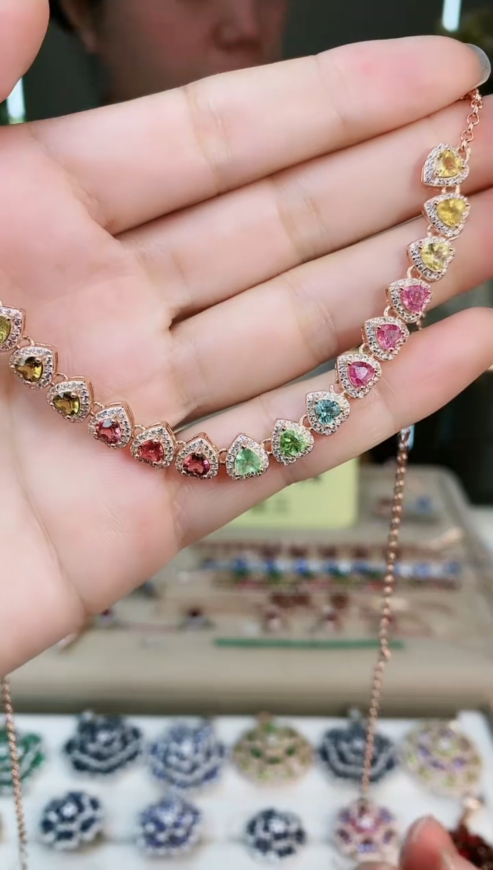 【闪购商品】碧玺颈饰银S925镶嵌颈饰