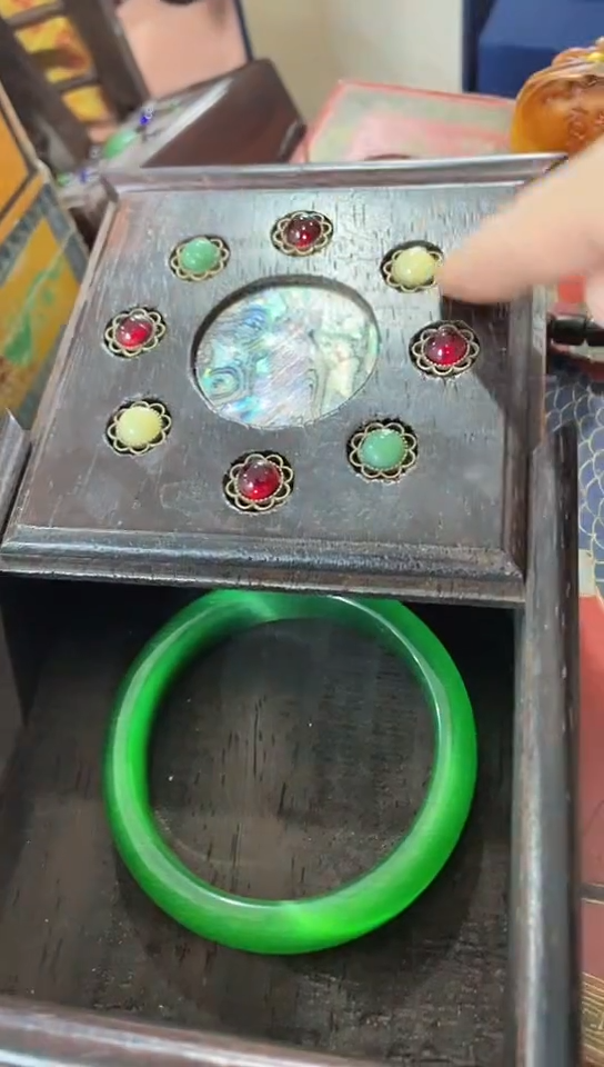 【闪购商品】摆件宫廷影视老旧工艺摆件