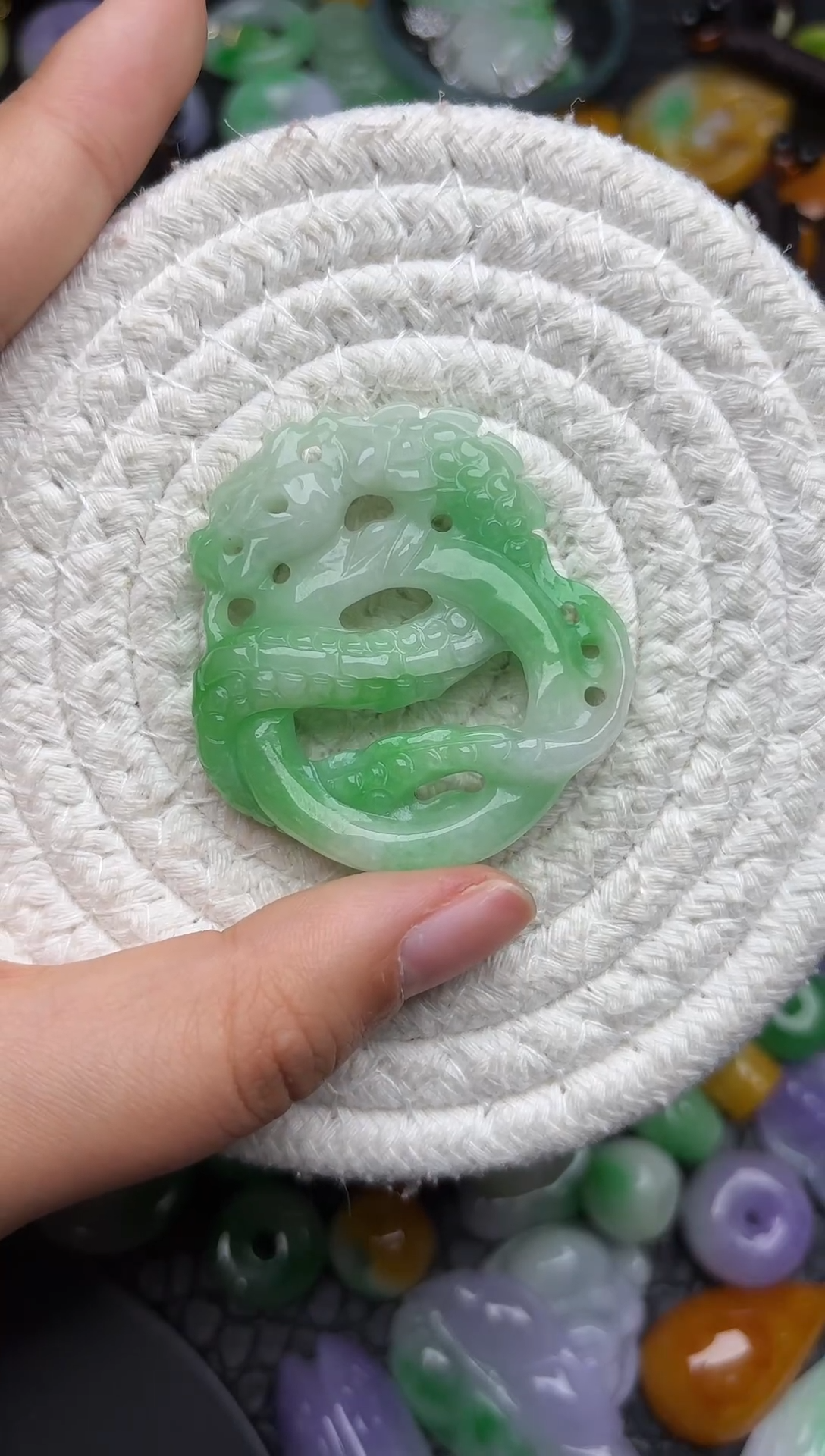 颈饰未镶嵌翡翠缅甸翡翠吊坠
