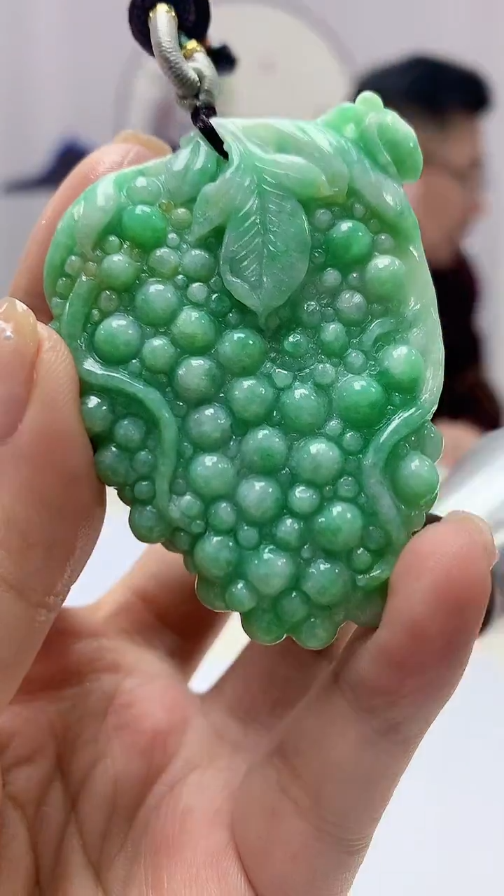 【闪购商品】定制翡翠未镶嵌5152ms-毛货24葡萄