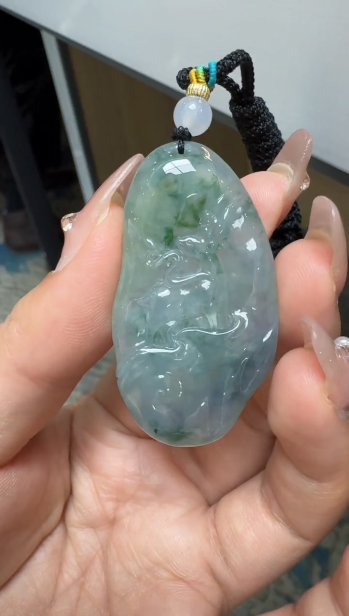 【闪购商品】翡翠颈饰未镶嵌缅甸A货翡翠吊坠