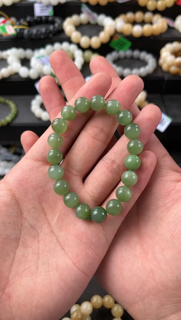 【闪购商品】和田玉手串未镶嵌俄碧手串卡10微色差