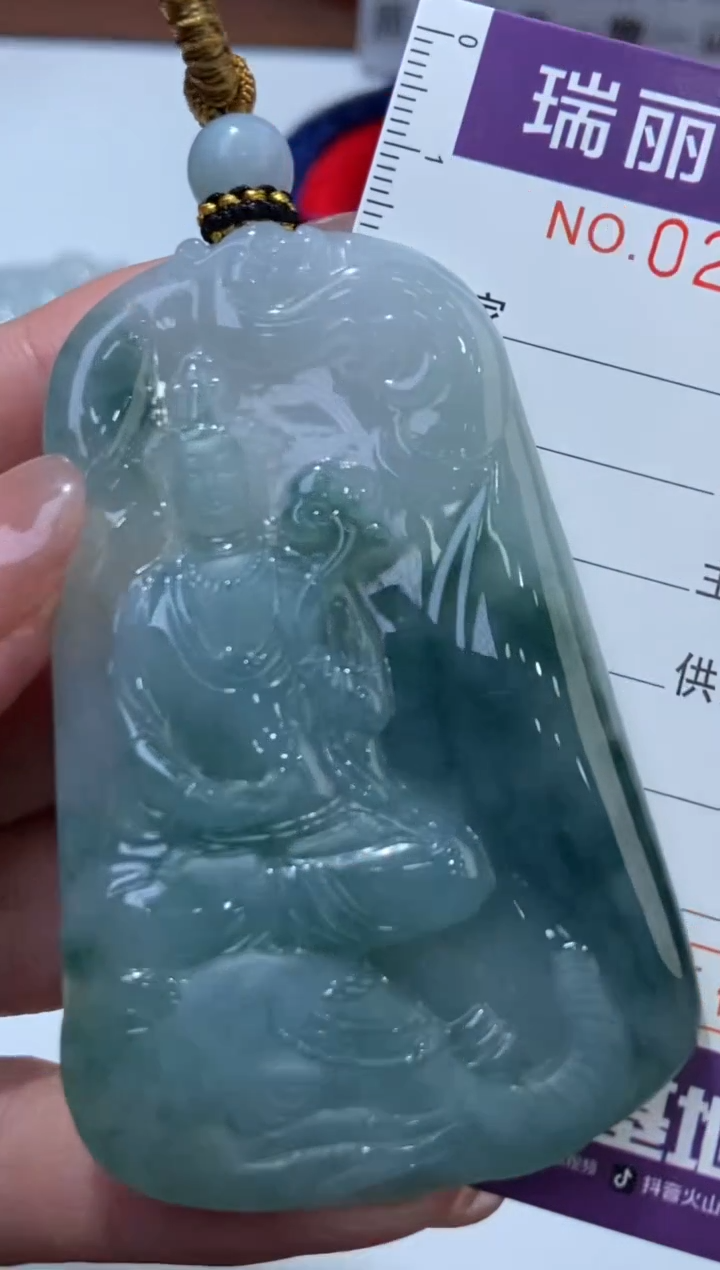 【闪购商品】翡翠颈饰未镶嵌275960  