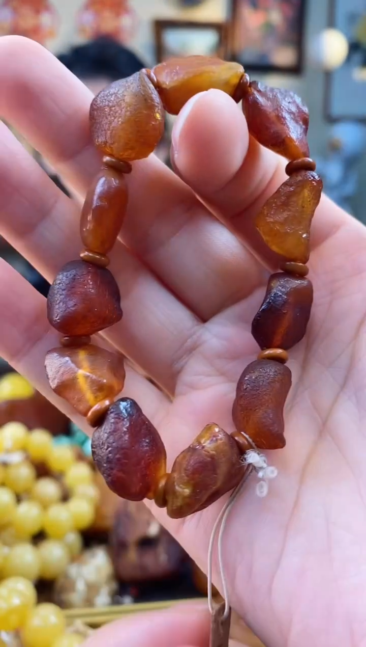 【闪购商品】琥珀手串未镶嵌吊坠