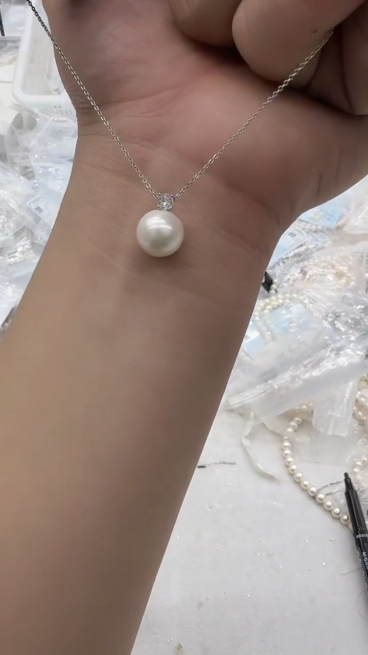 吊坠(赠链)未镶嵌淡水珍珠12mm 白珠王妃-孤品