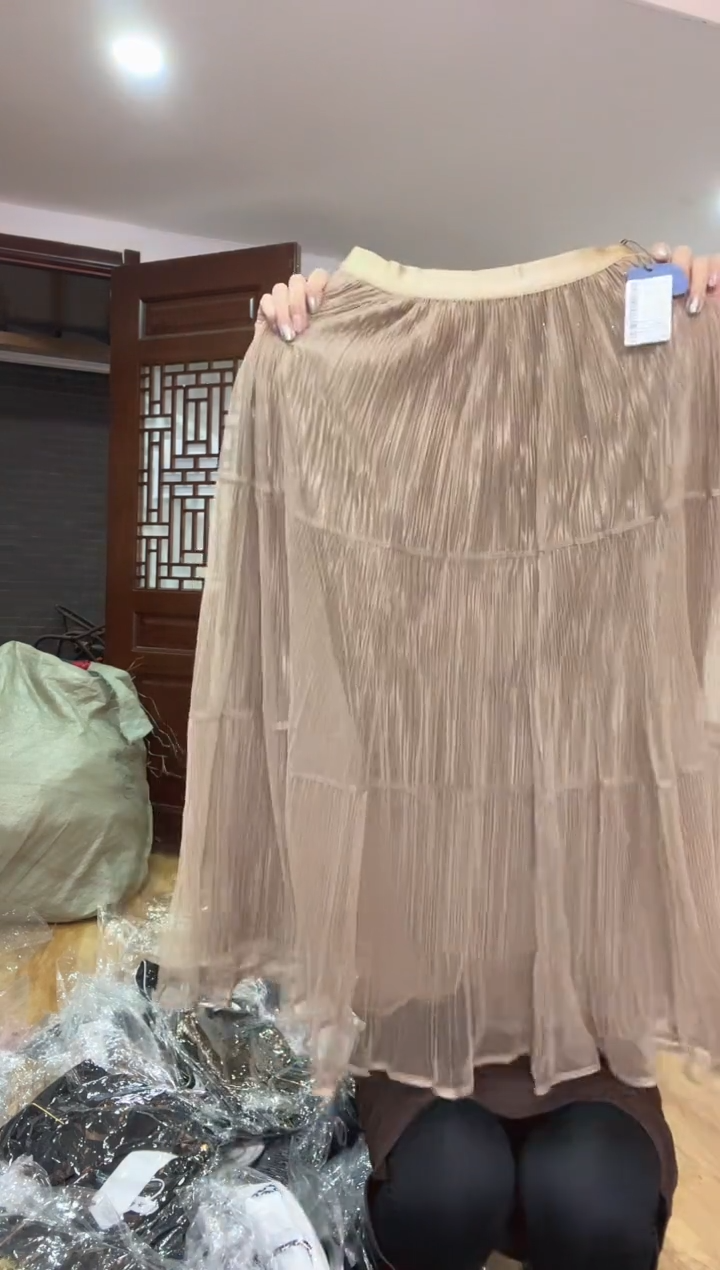 纱裙  M 115斤以里