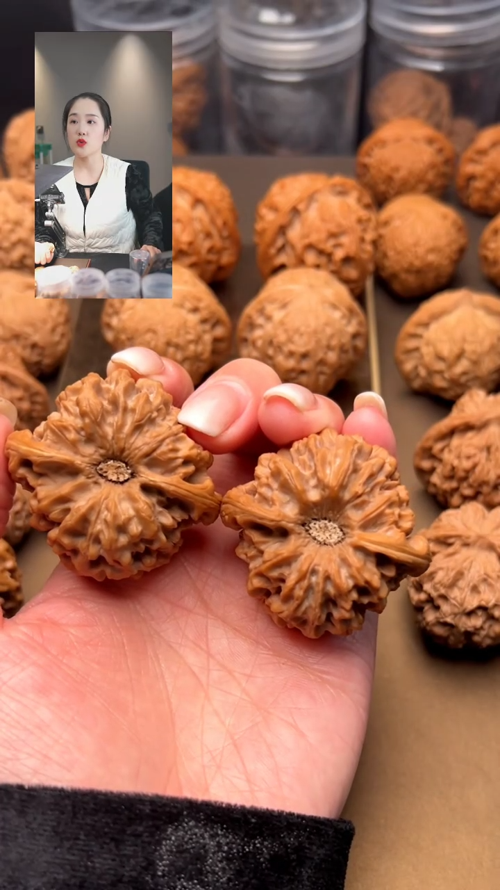 【闪购商品】桃核吊坠龙门涧麻核桃有修