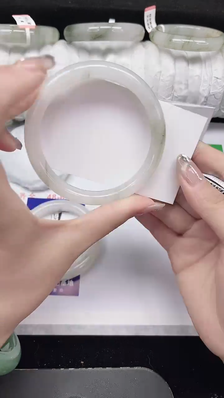 未镶嵌手镯石英质玉142-59/60