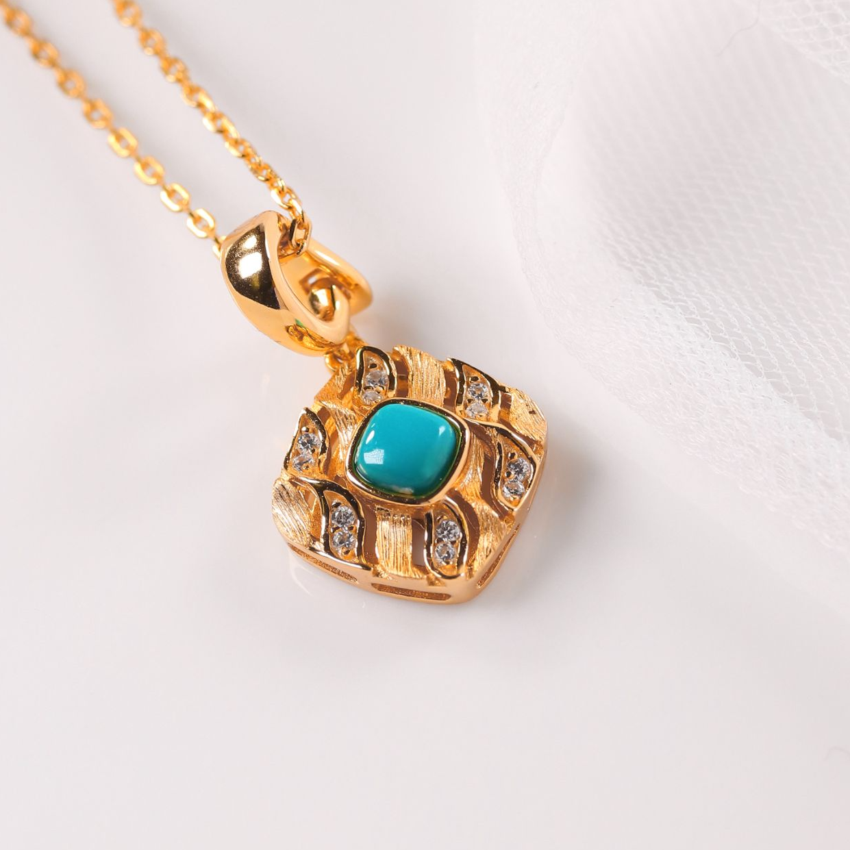 【新号福利】松霖珠宝绿松石吊坠S925银镶嵌  C002  一条多样性发货