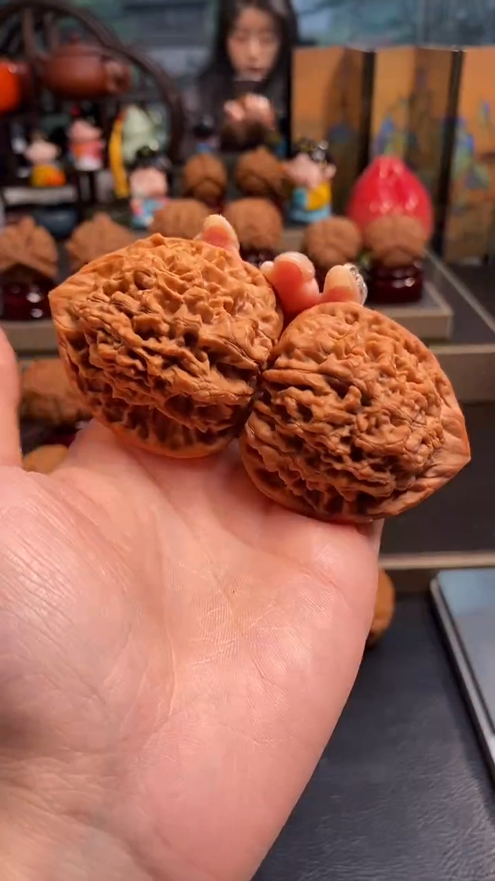 【闪购商品】文玩核桃把件F880官帽47