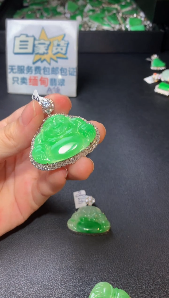 翡翠银S925镶嵌颈饰翡翠