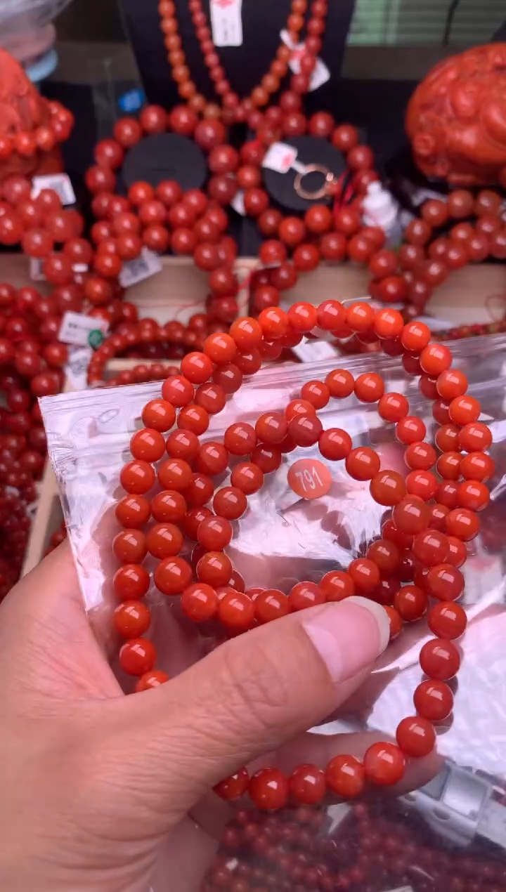【闪购商品】南红玛瑙珠宝奇石未镶嵌791-7