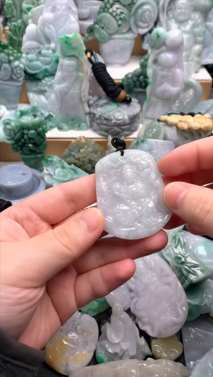 吊坠(不含链)未镶嵌翡翠1