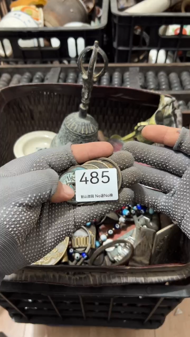 陶瓷蓝**浅工艺品00485