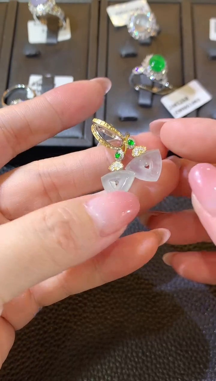 【闪购商品】翡翠耳饰18K金镶嵌D69 翡翠