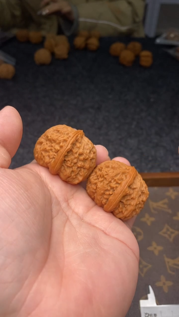 把件文玩核桃B240号40尺白狮子