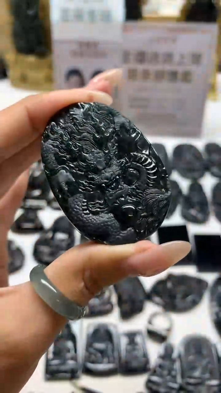 【闪购商品】定制翡翠未镶嵌不退不换CMH1件-A