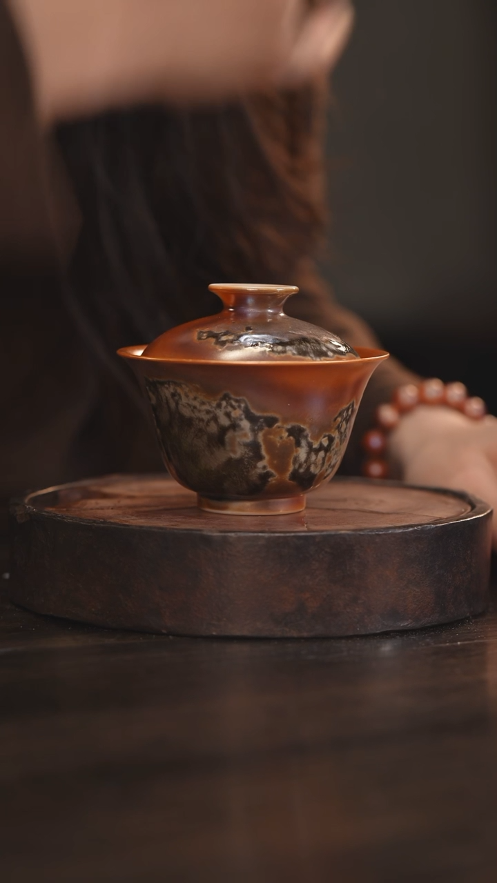 【闪购商品】杯30柴房陶瓷丨金红落灰盖碗