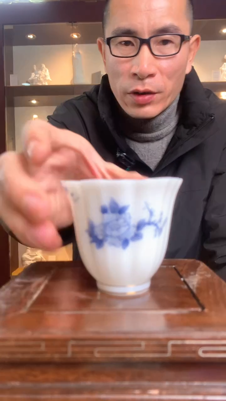 【闪购商品】杯德化白瓷 花瓣杯