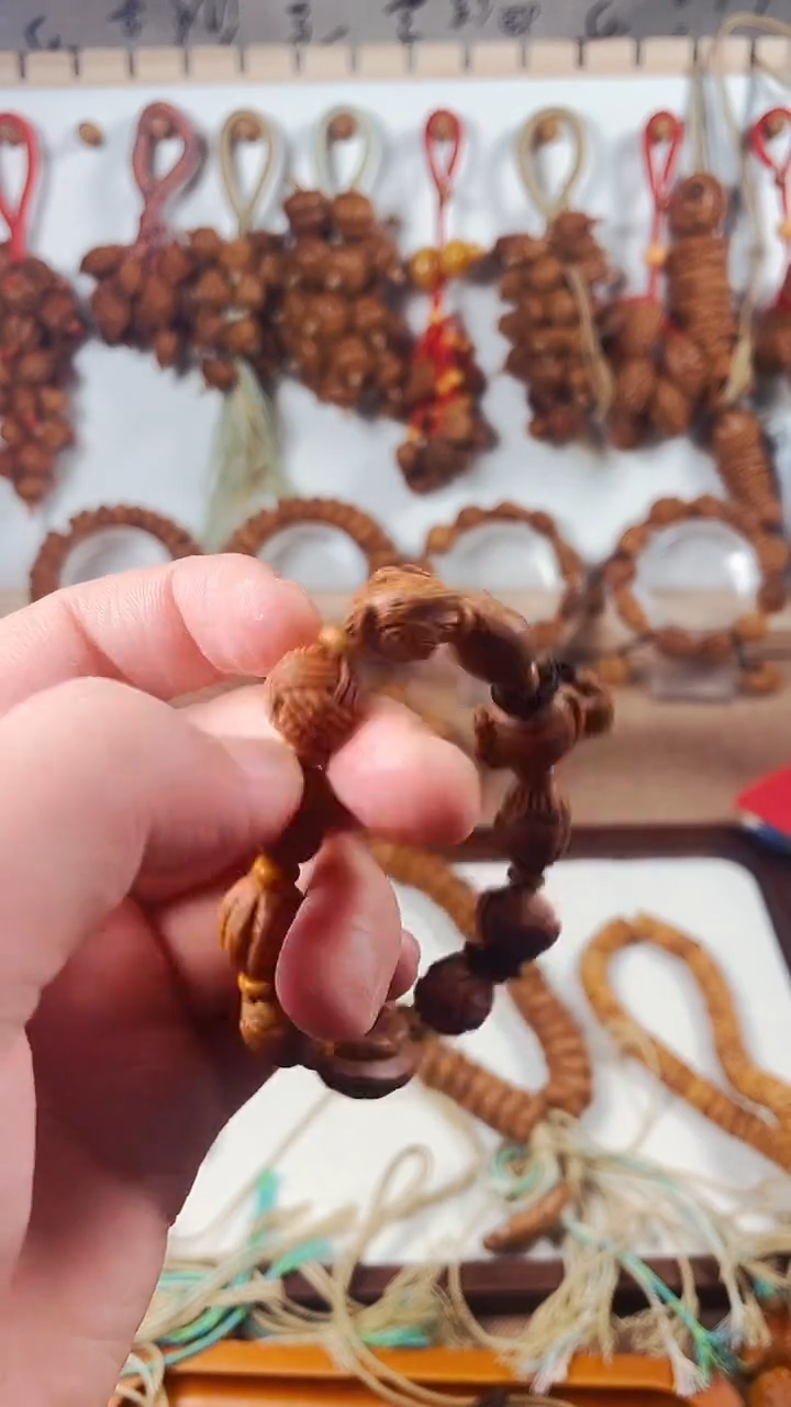 龙纹手串精雕110