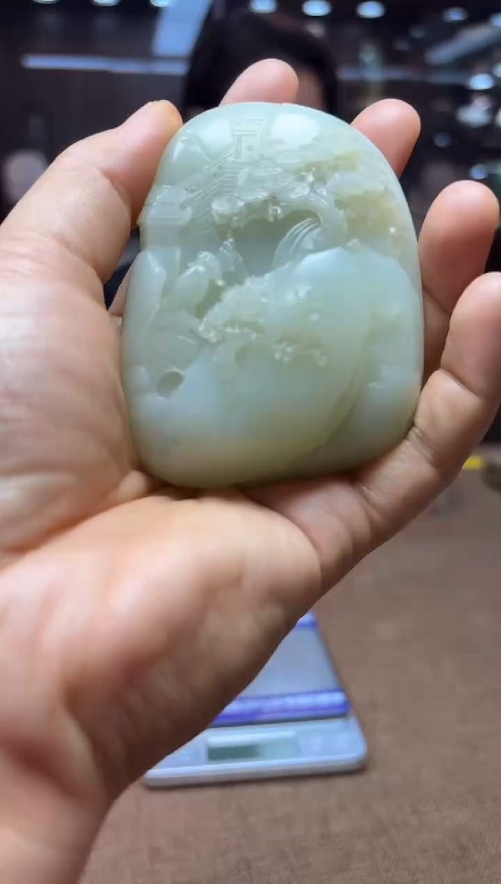 【闪购商品】和田玉颈饰未镶嵌意境山水1