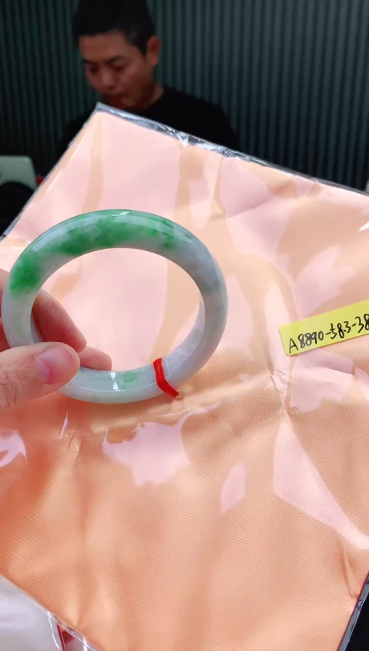 未镶嵌手镯翡翠58