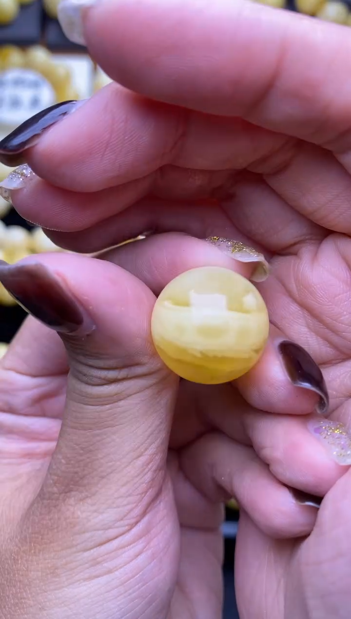 裸石琥珀未镶嵌大小姐珠宝147