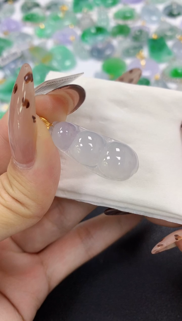 颈饰18K金镶嵌翡翠a货假一赔三支持复检百元上9元证书费自理