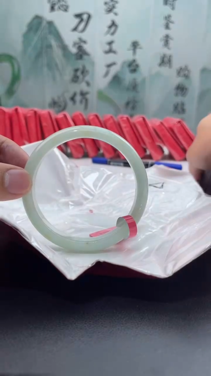 【闪购商品】翡翠手镯未镶嵌6翡翠手镯63