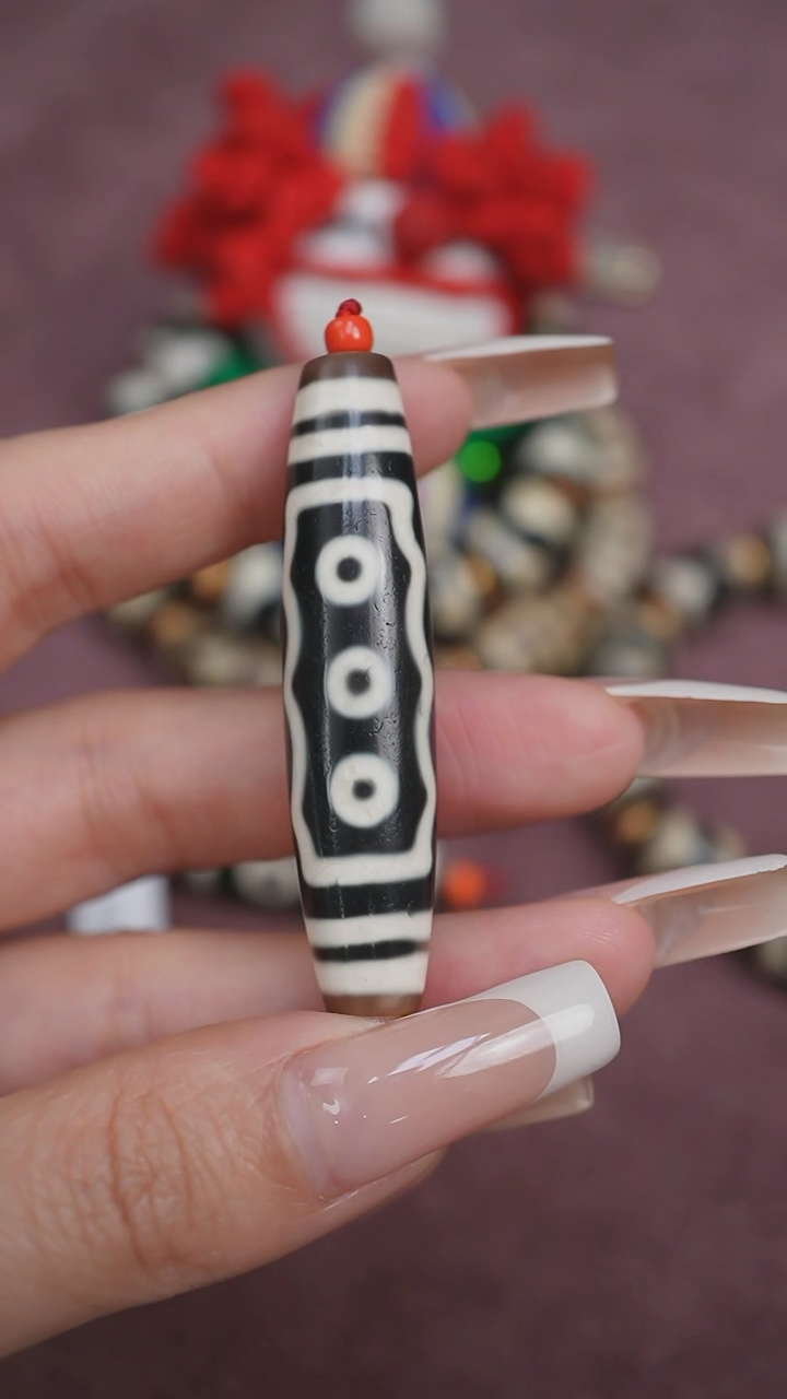 【闪购商品】玛瑙/玉髓颈饰未镶嵌蚀花玛瑙珠定制编绳