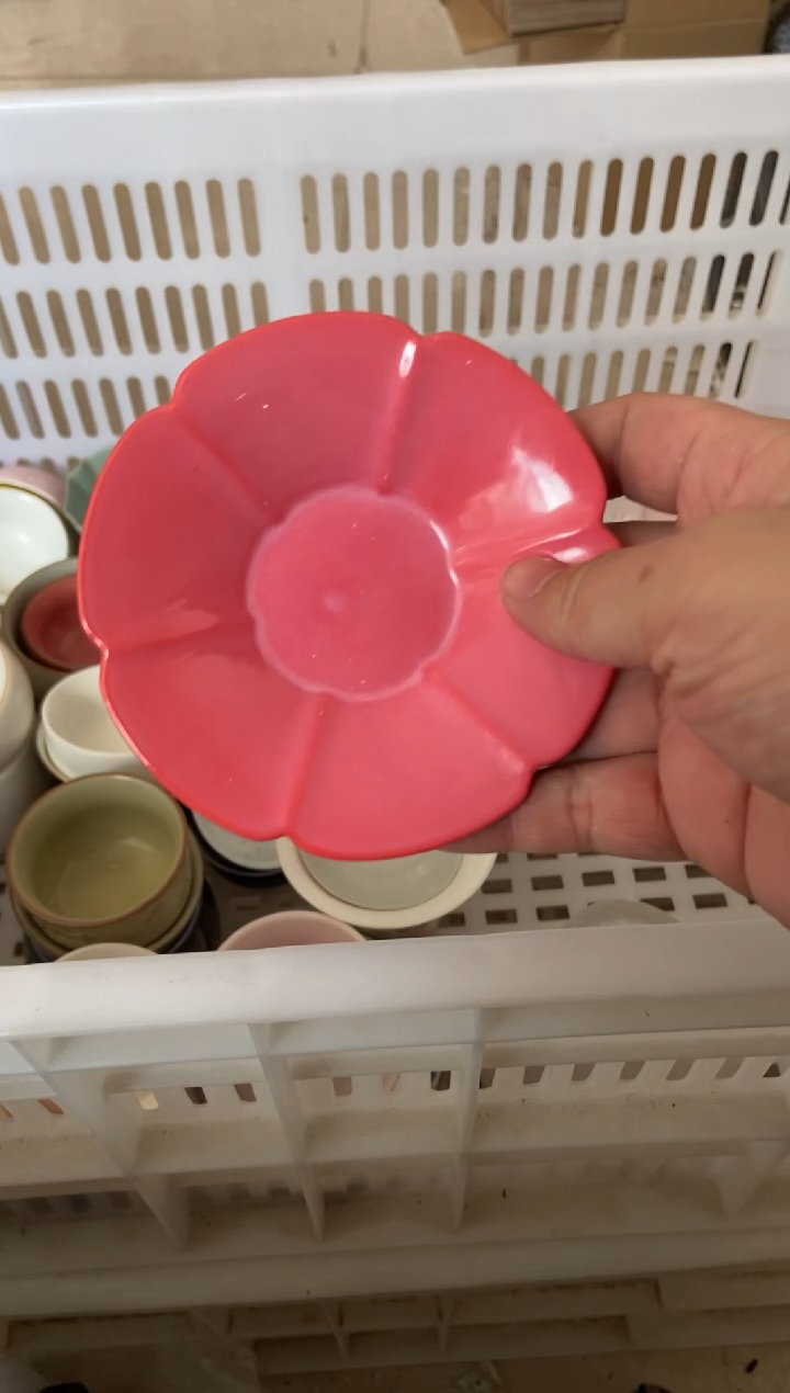 杯无运费险有瑕疵的摄影的产品有使用过的痕迹有点脏介意勿拍