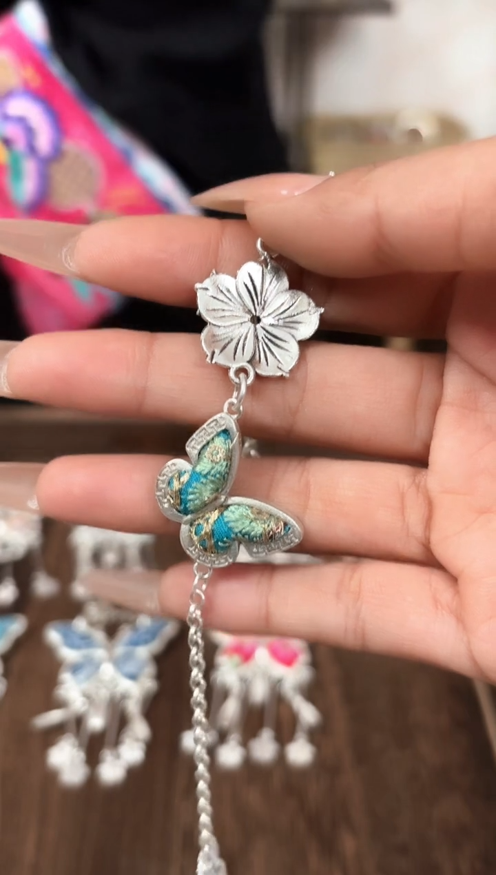 【闪购商品】织绣织绣民族风老绣饰品366