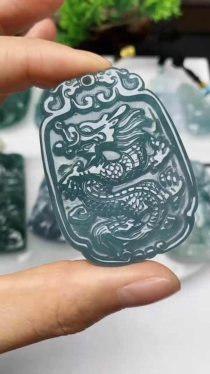 【闪购商品】翡翠颈饰未镶嵌多样性发其一