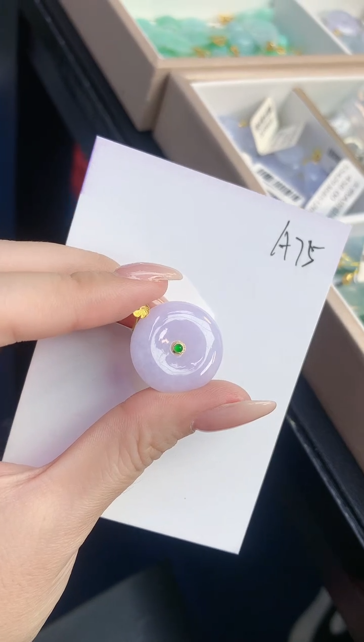 颈饰18K金镶嵌翡翠天然缅甸A货翡翠