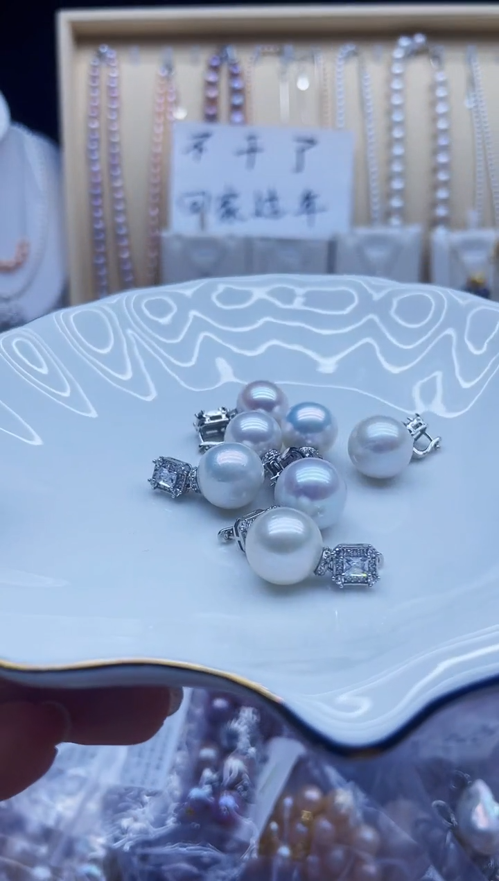 吊坠(不含链)银S925镶嵌淡水珍珠吊坠多样性发其一