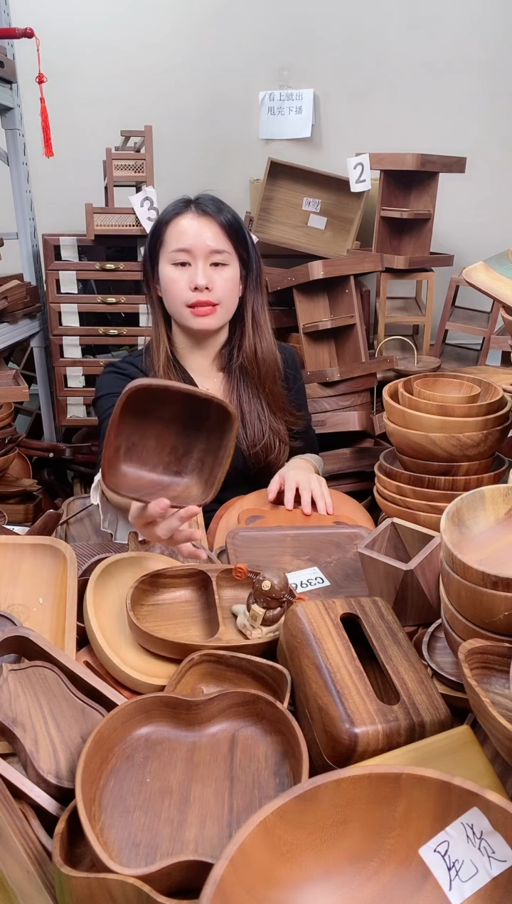 木 南美胡桃木正方砵13*5.5cm 