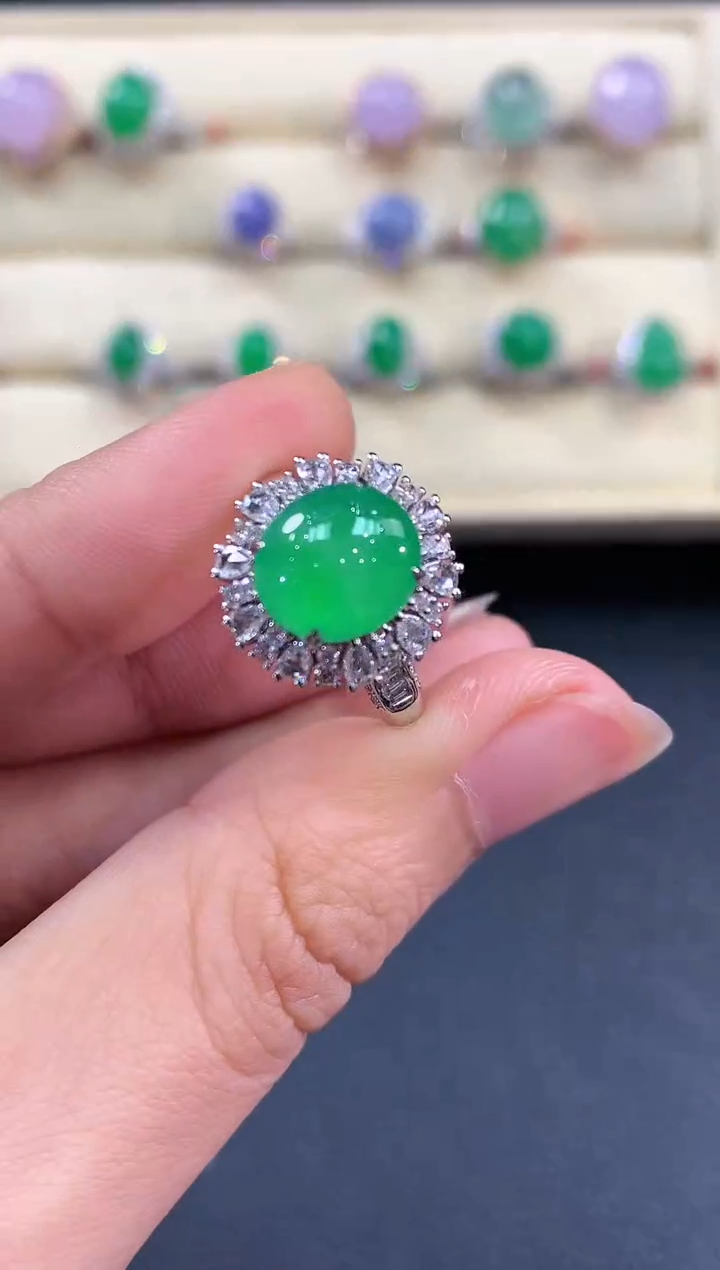 【闪购商品】翡翠戒指18K金镶嵌B199    