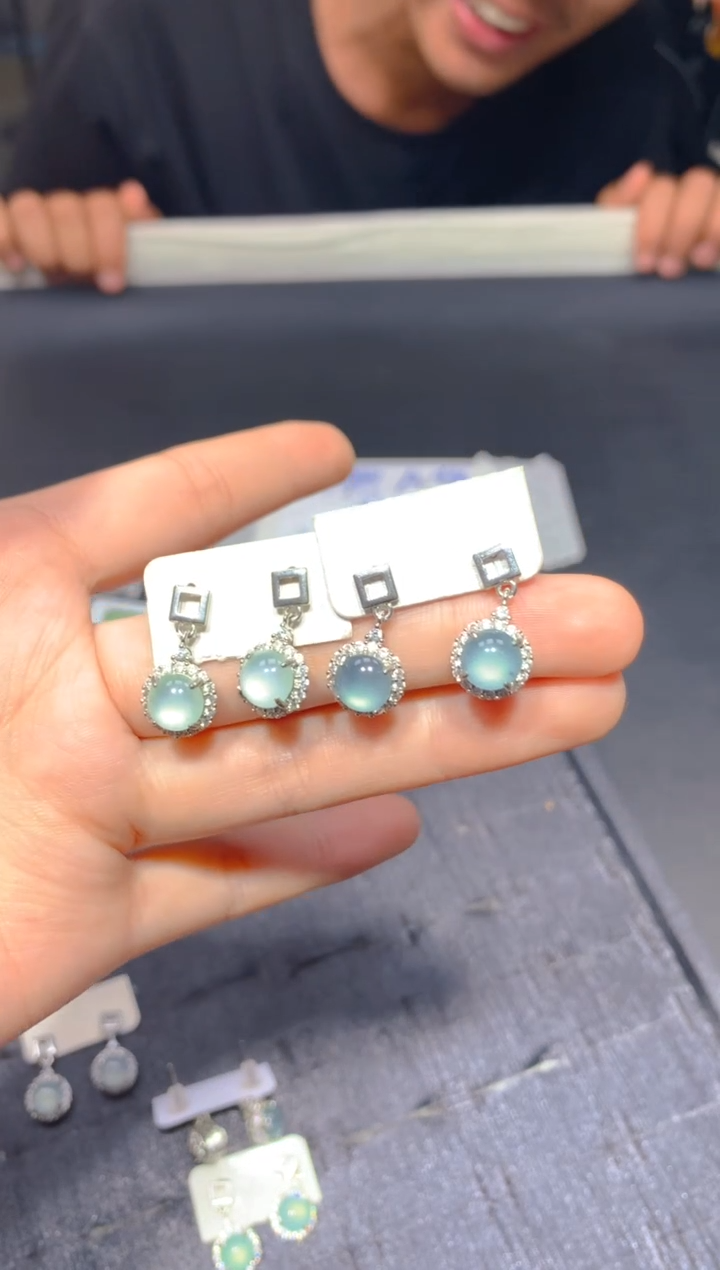 【闪购商品】定制翡翠未镶嵌114多样性发货(发其一）