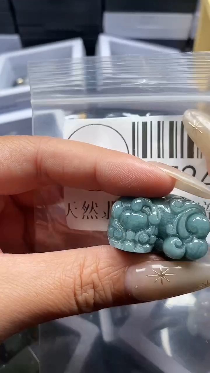 颈饰未镶嵌翡翠3724