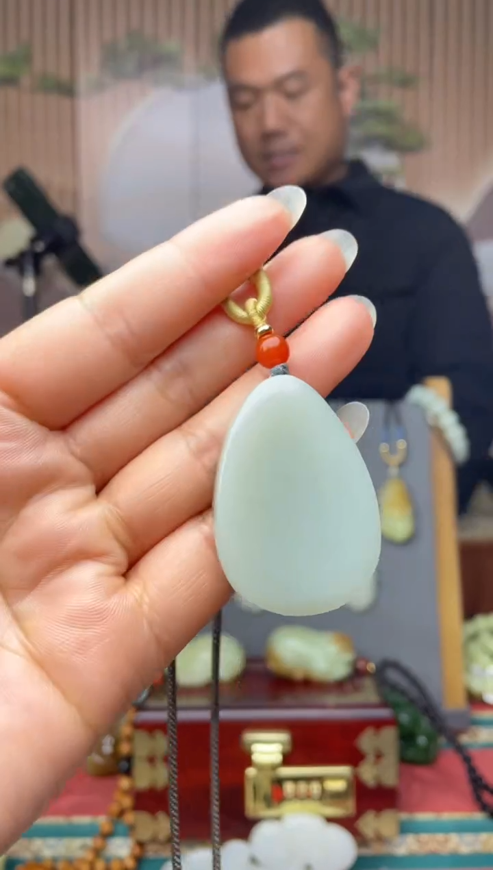 颈饰未镶嵌和田玉拍一发一