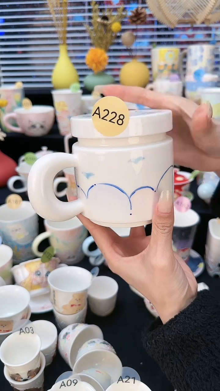 【闪购商品】摆件 景德镇高温立体釉创意瓷