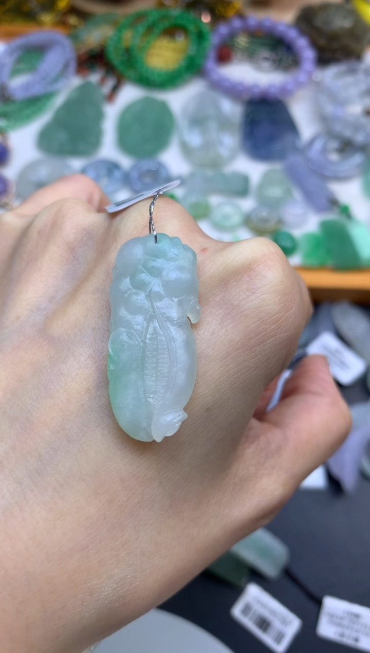 定制翡翠未镶嵌翡翠