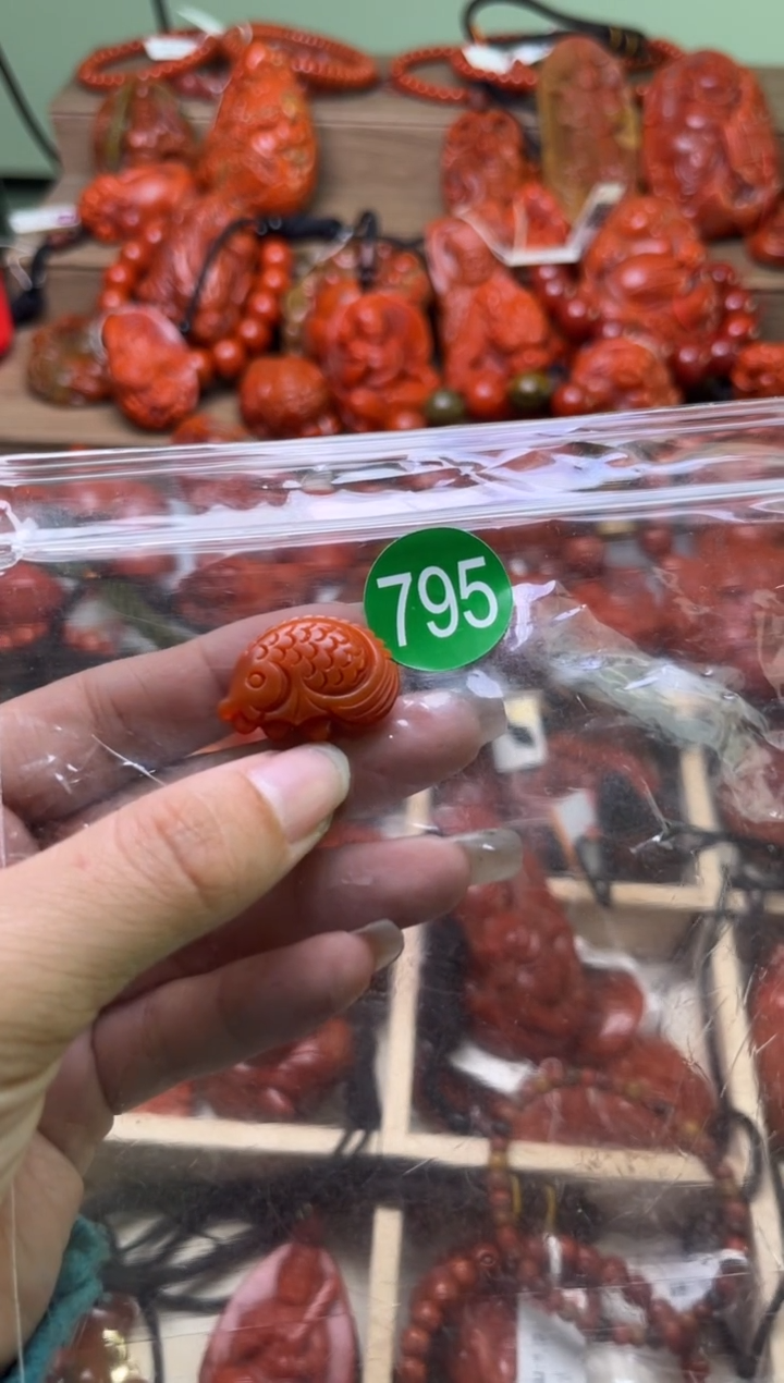 【闪购商品】南红玛瑙珠宝奇石未镶嵌795