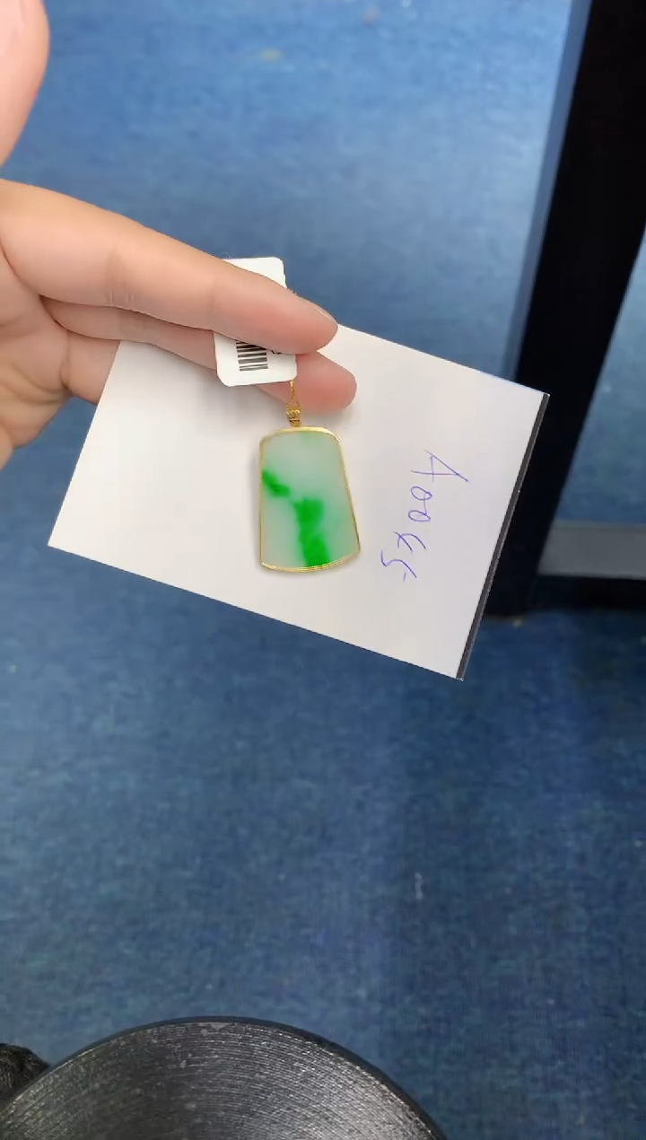 【闪购商品】翡翠颈饰18K金镶嵌000000000