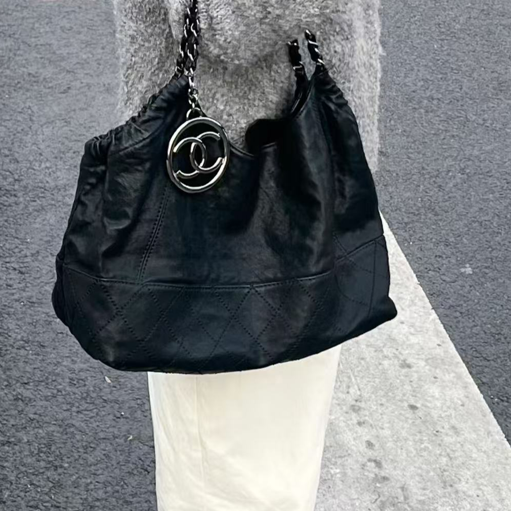 95新 Chanel/香奈儿 Chanel/香奈儿 黑银单肩包bwz