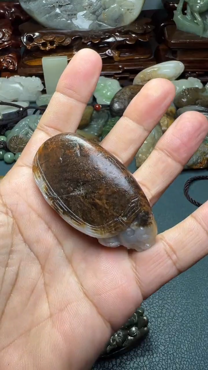 未镶嵌和田玉把件-